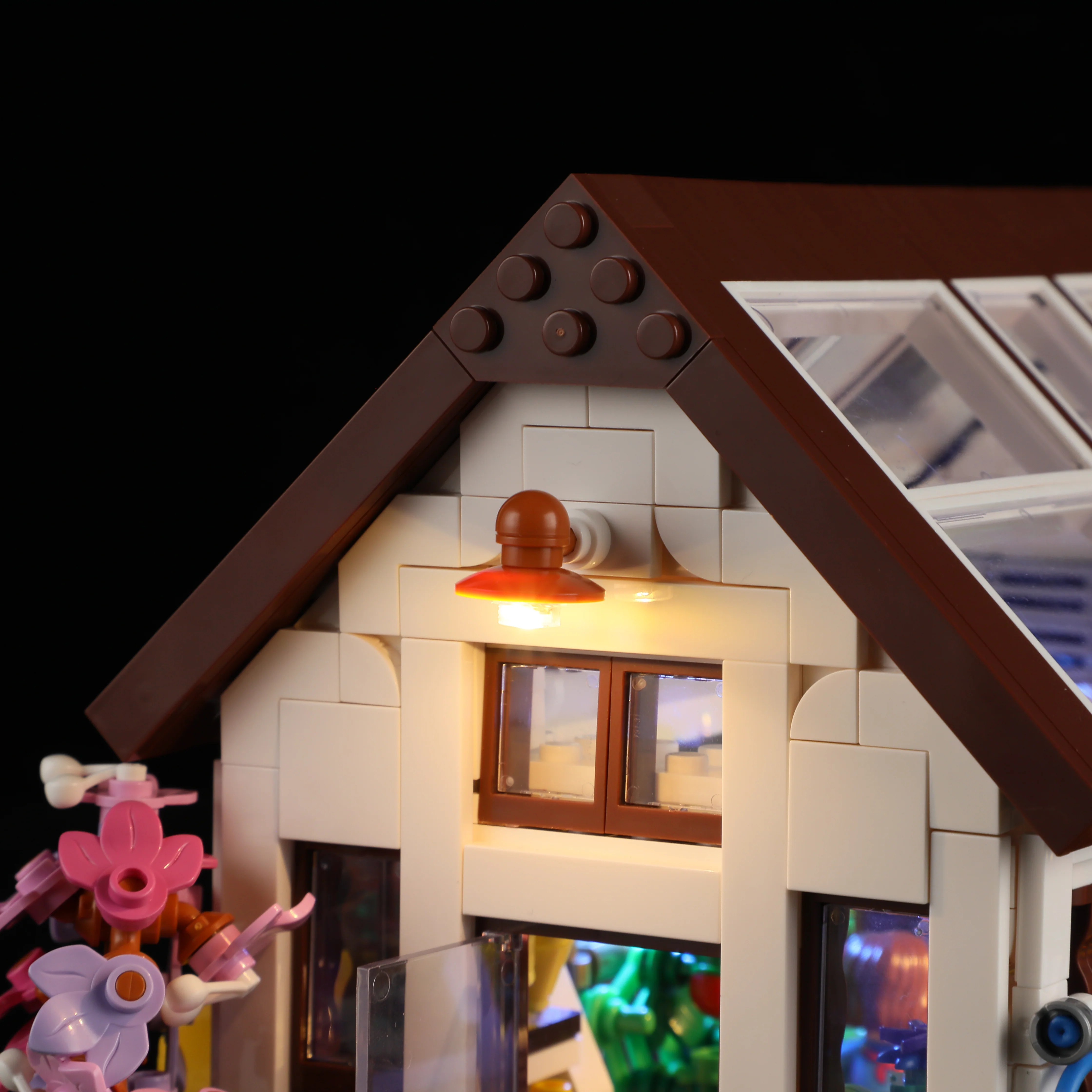 Home Greenhouse - Image 6