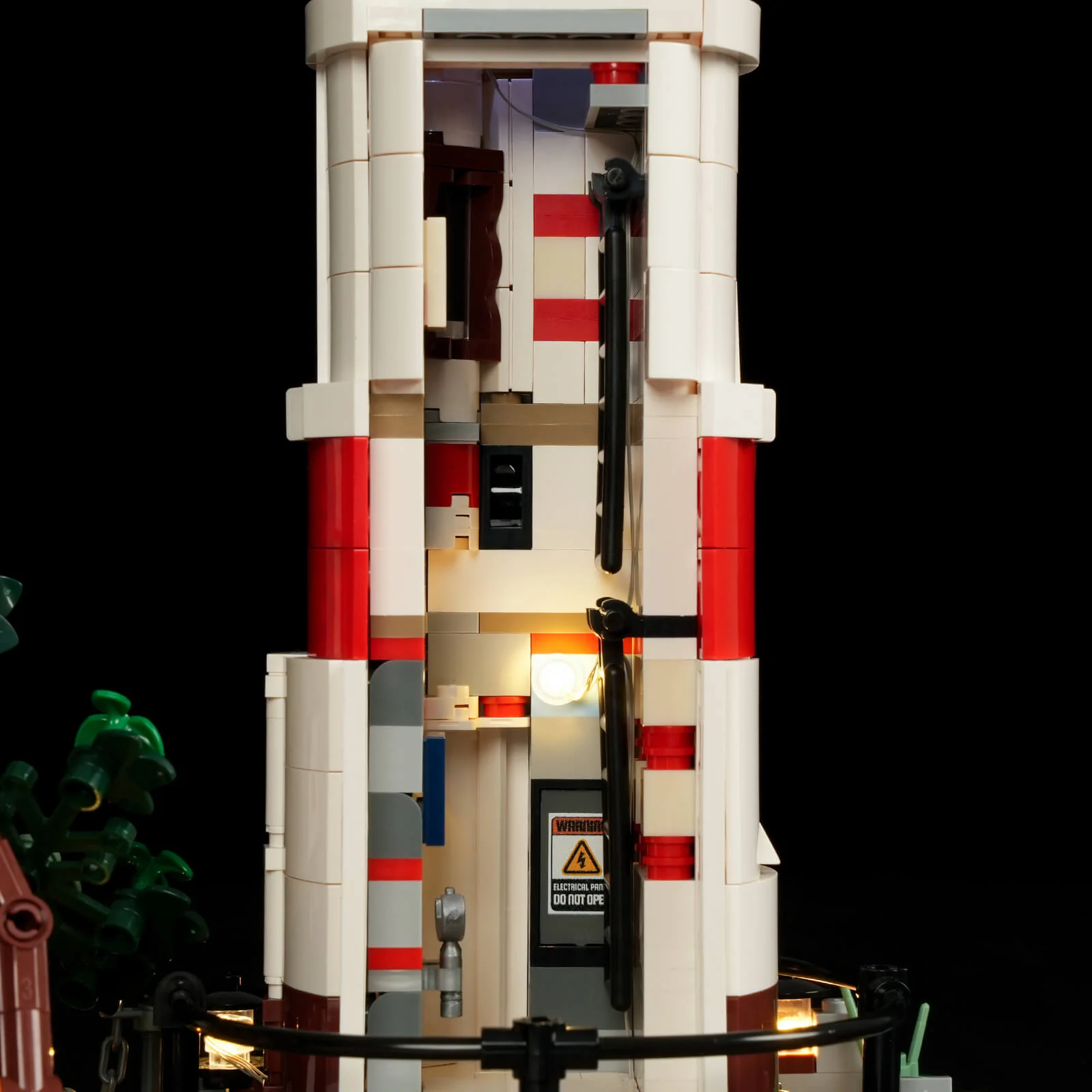 Sunrise Lighthouse - Image 6